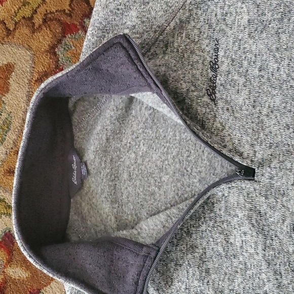 Eddie Bauer 1/4 zip fleece sweater - Picture 2 of 3